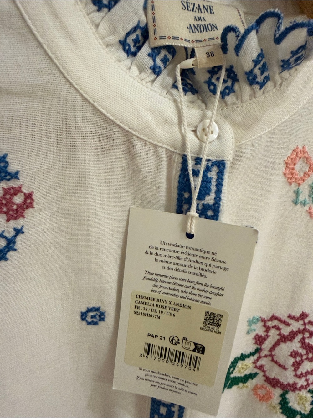 Sezane White Embroidered Floral Button-Up Blouse - new without tags - Picture 2 of 12